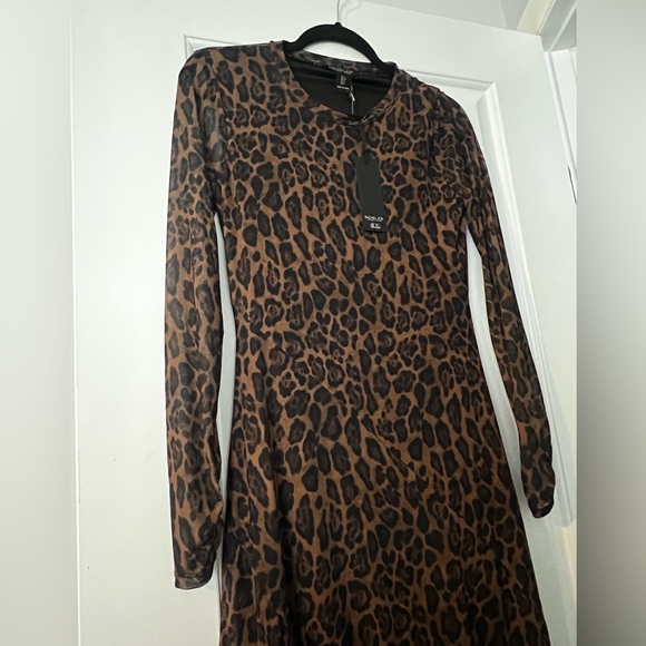 Marshall’s Mesh Leopard Maxi Dress - Picture 5 of 7